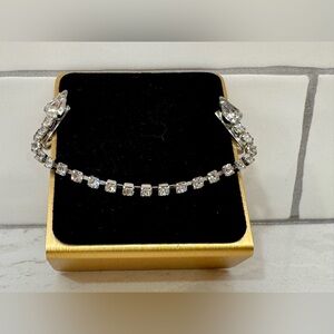 Vintage Rhinestone Sweater Clip | Classic Silver Tone Collar Chain | 5.5”